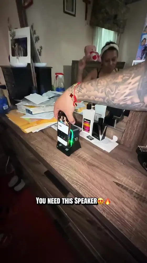 Wireless Induction Audio Speaker Stand