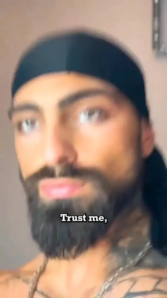 This Oil Turned My Patchy Beard Into a Full One.