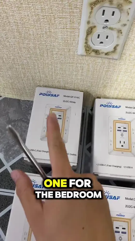 Multi Outlet Surge Protector Hub