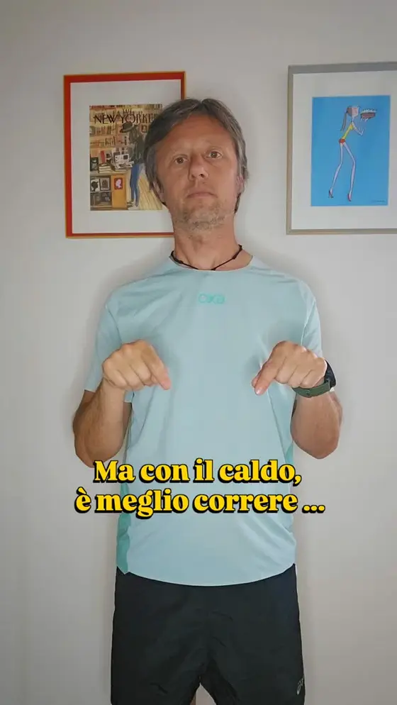 Correre col caldo: meglio più svestiti o più coperti? La risposta è (come quasi…