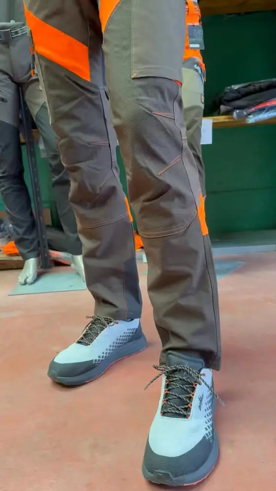 🚨 69€ PER UN PANTALONE OUTDOOR COSÌ? 🚨
Sembra impossibile… finché non lo prov…