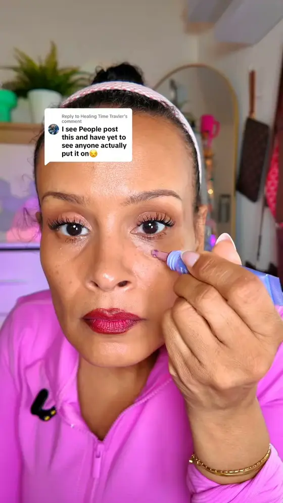 Stop scrolling… this is the under-eye fix everyone over 40 is about to gatekeep…
