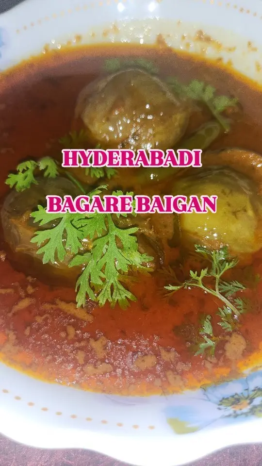 Hyderabadi Bagare Baigan 

Dry Roast : 

3 tbsp til (sesame seeds)
3 tbsp peanu…