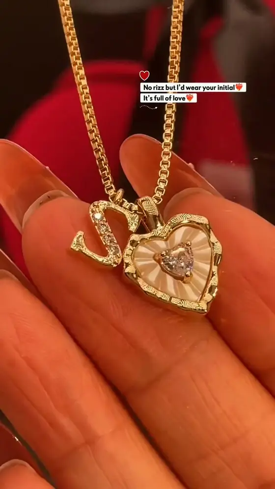 💎✨ Personalized letter necklace with a heart – 50% OFF!

Does this sound famil…