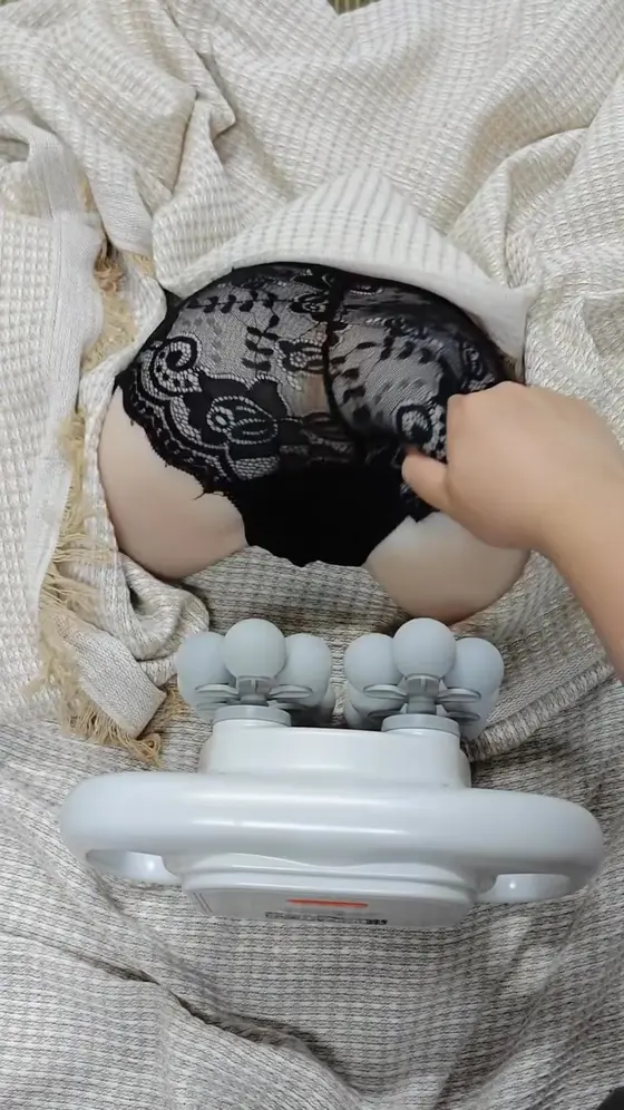 💪 50% OFF – 12-Headed Muscle Massager for Deep Relief