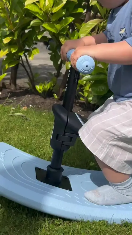 Super cool Roller von Micro😍🛴
👉 www.kids-world.com/de-de/advanced_search_res…