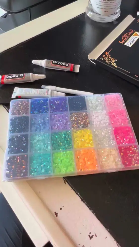 Rich 60-color jelly rhinestones with transparent glossy texture, total 48000pcs…