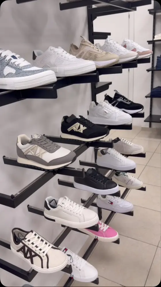 Saldi saldi sconti fino a 40%#orzinuovi #castelleone #newsenseabbigliamentoacce…