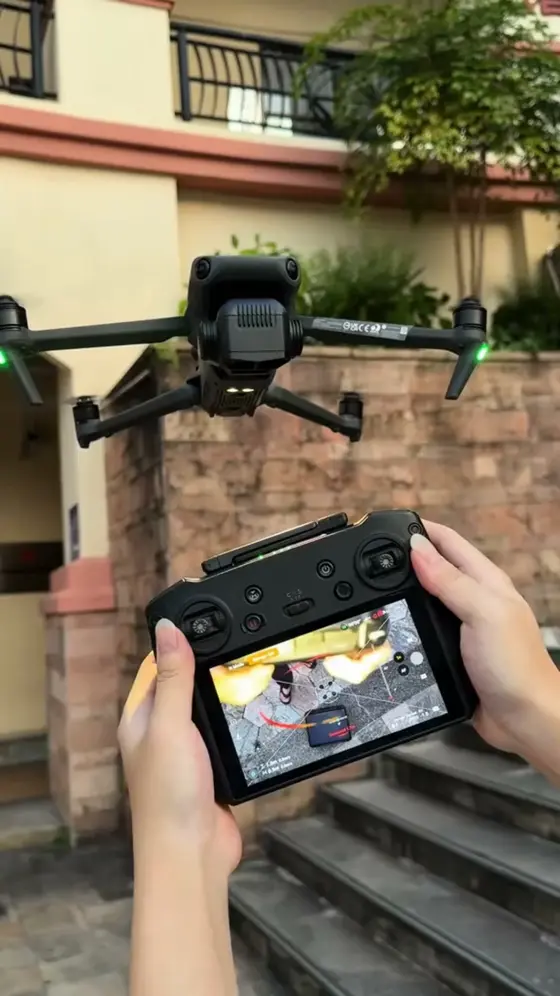 🚁✨ Capture Stunning Views in 4K Clarity
Take your adventures to the next leve…