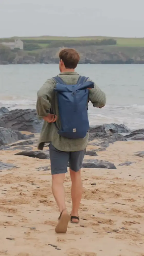 Swim Safer. Carry Smarter🌊
