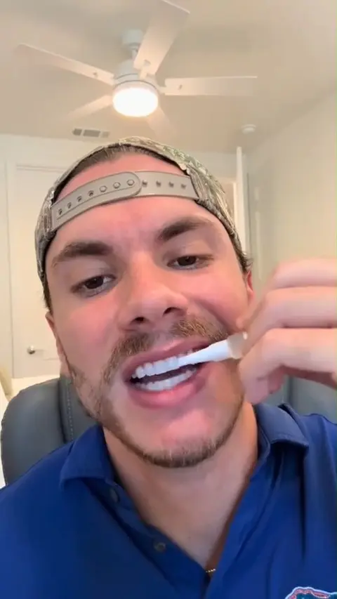 Teeth Whitening Pen