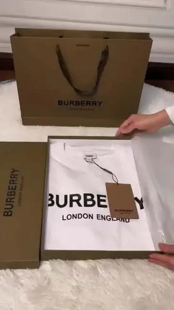 London Cotton Tee | Must-Have 2026