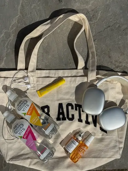 Easy, everyday wellness delivered to your door ☀️