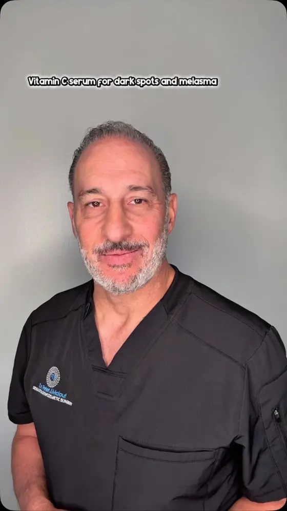 Dr. Malouf Ranks It: viral skin and hair trends.
Red light masks, rosemary oil,…