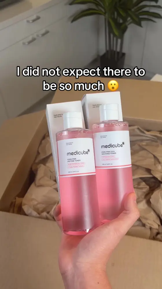 8 K-beauty essentials in one set.