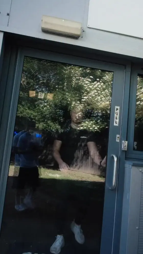 MTV CRIBS x SHRED

If you’ve ever wondered what’s actually inside SHRED, here’s…