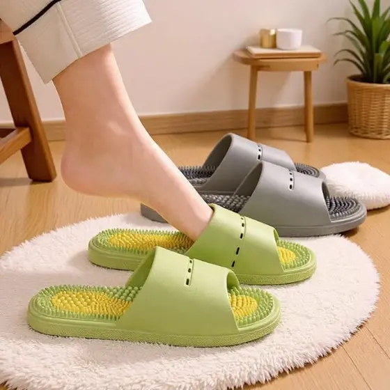 Massage insole slippers - your own foot spa at home!