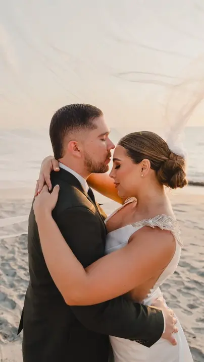Emelyn + Jacobo
Planner y deco @party4uevents
Video jota_paternostro