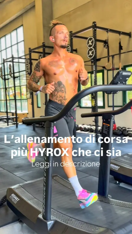 25x400m con 30” di recupero. 👇🏼
 Sembra un semplice lavoro di corsa.

In real…