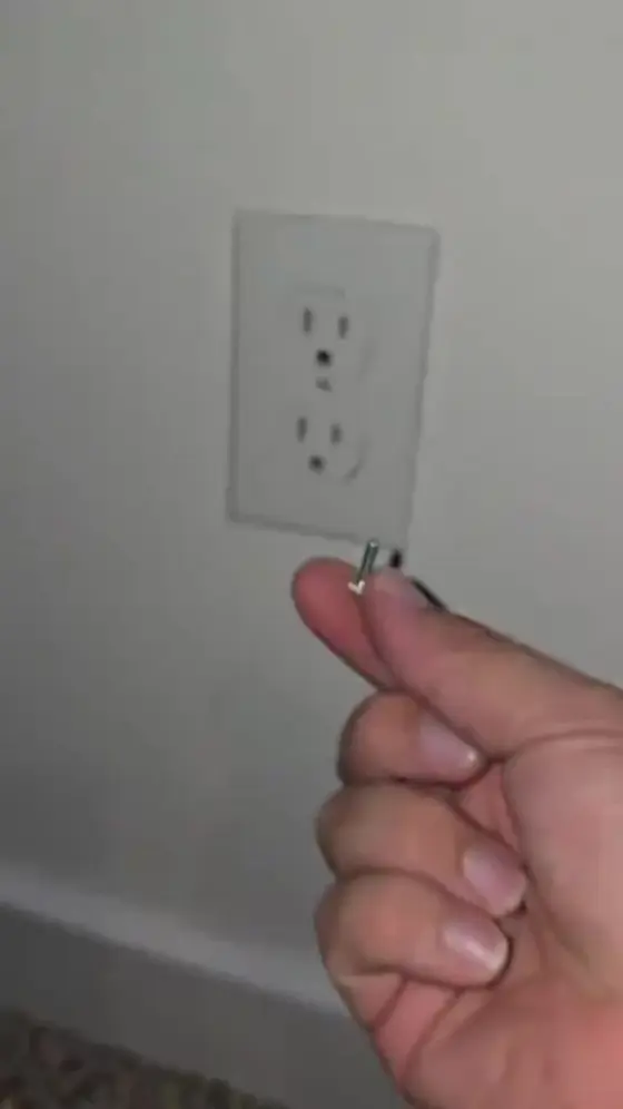 Multi Outlet Surge Protector Hub